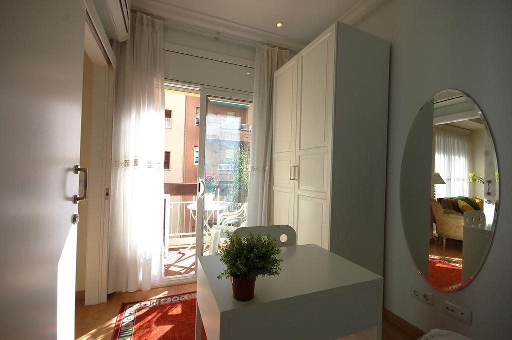 Lets Holidays Centric Apartment In Barcelona Zimmer foto